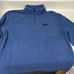 Gap fleece